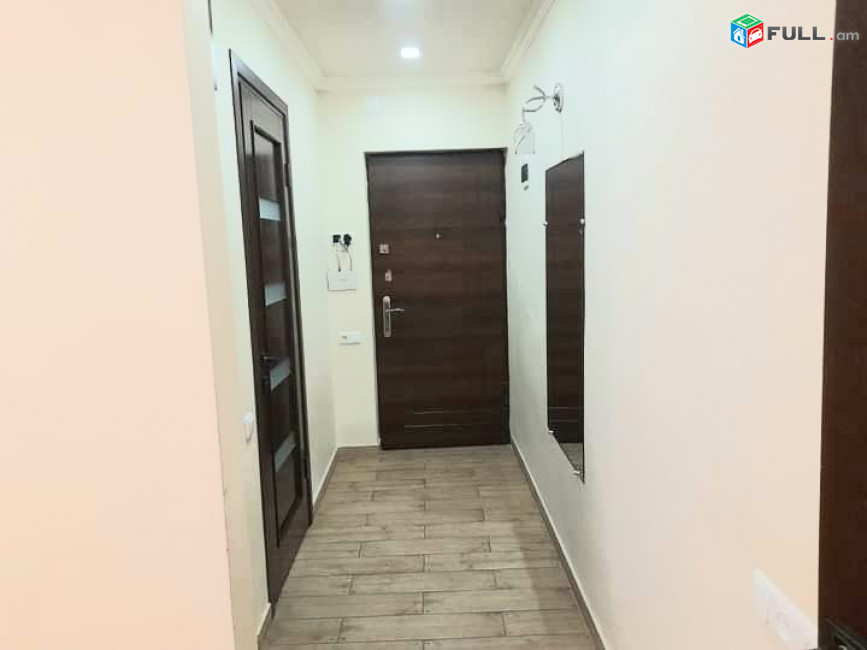 Կապիտալ նորոգված 2 սենյակ Վարձով